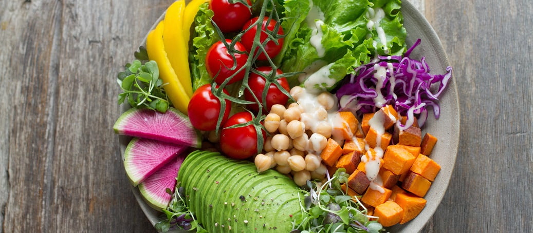 Bowl mit frischem Gemüse